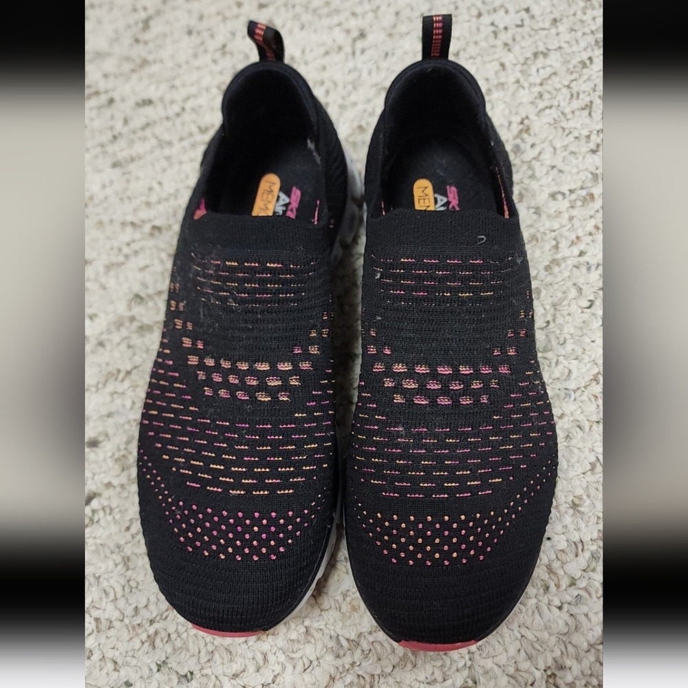 Skechers Glide-Step Slip-on Shoes
